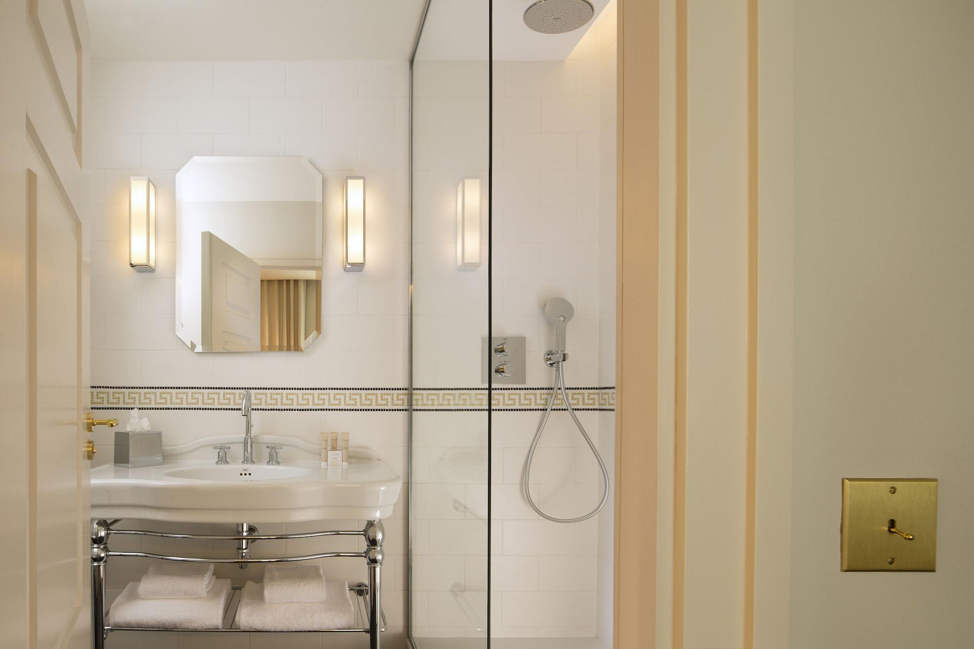 Le Tsuba Hotel Paris Ngoại thất bức ảnh